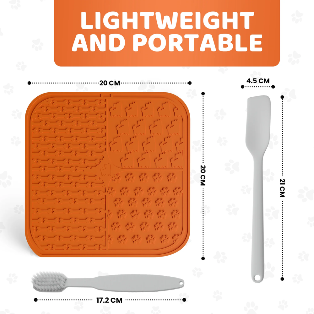 Lick Mat for Dogs with Spreader & Brush packaging – Mental Stimulation